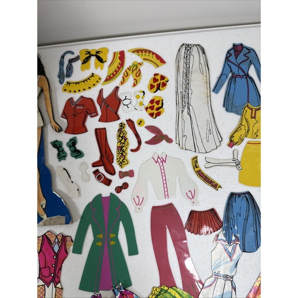 Vintage 1973 Barbie Magic Paper Doll & Clothing Whitman 4322/7209‎ Mattel 9.5" - Picture 9 of 14